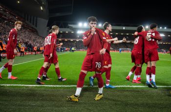 Liverpool FC w składzie bez gwiazd ograł szczęśliwie III-ligowca i walczy o Puchar Anglii